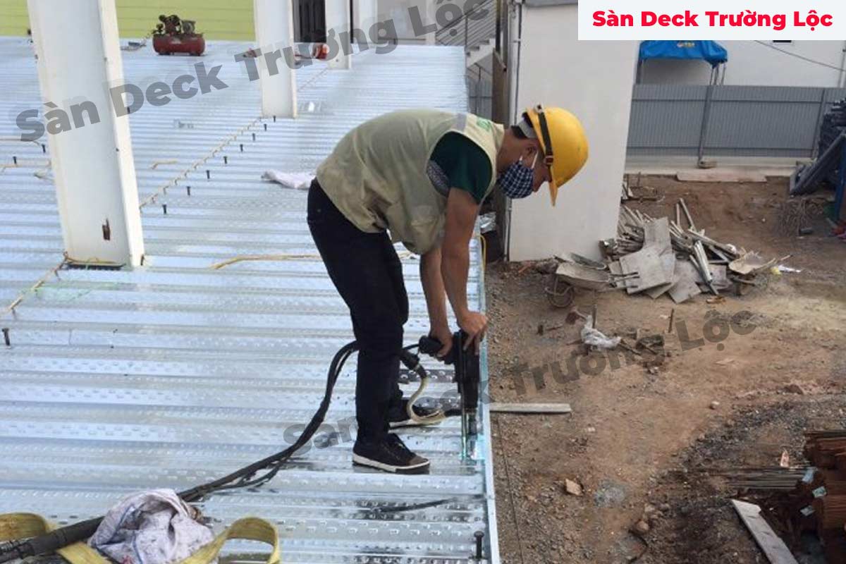 dụa án cung cấp, lắp đặt sàn deck tại Vĩnh Long. Bắn Đinh hàn