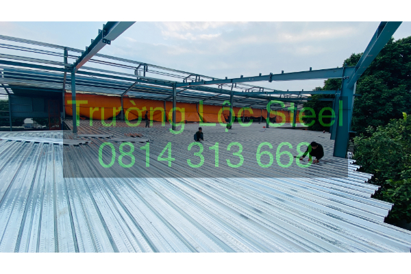Sàn deck bê tông: Giải pháp tối ưu cho sàn liên hợp chịu lực cao