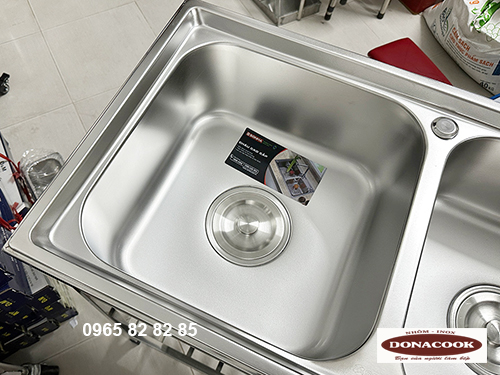 chậu 2 hố rửa bát inox 304