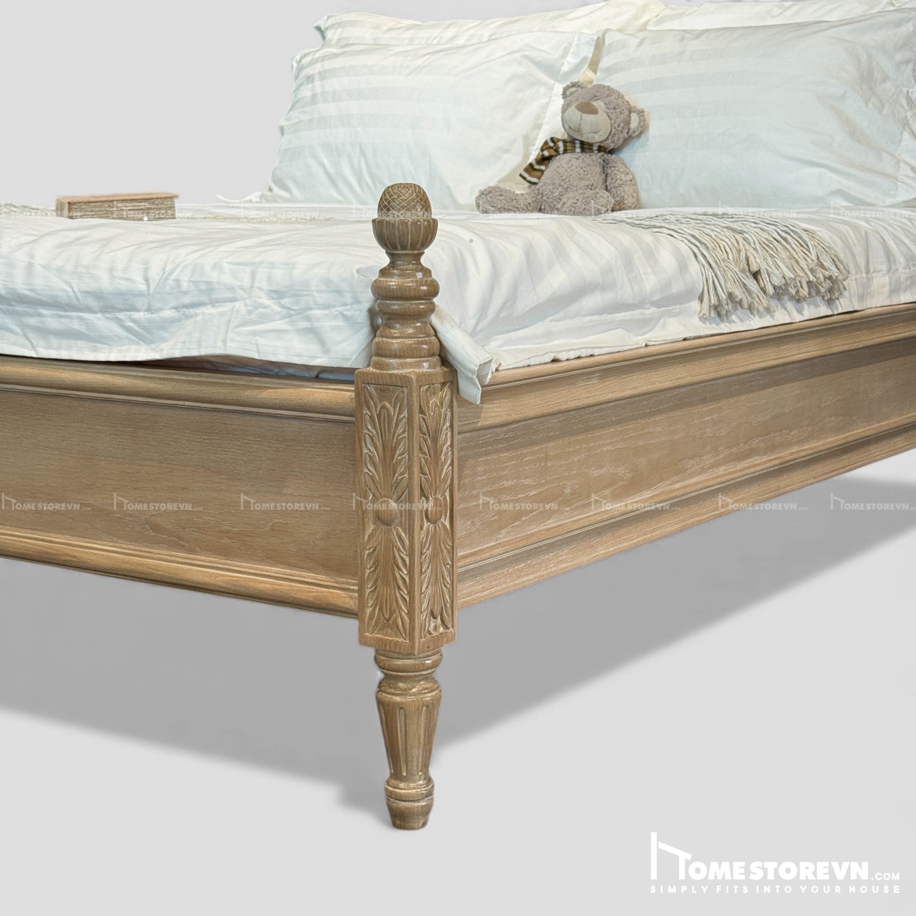 Giường gỗ Vintage lưng lượn bọc vải có nút - GI8