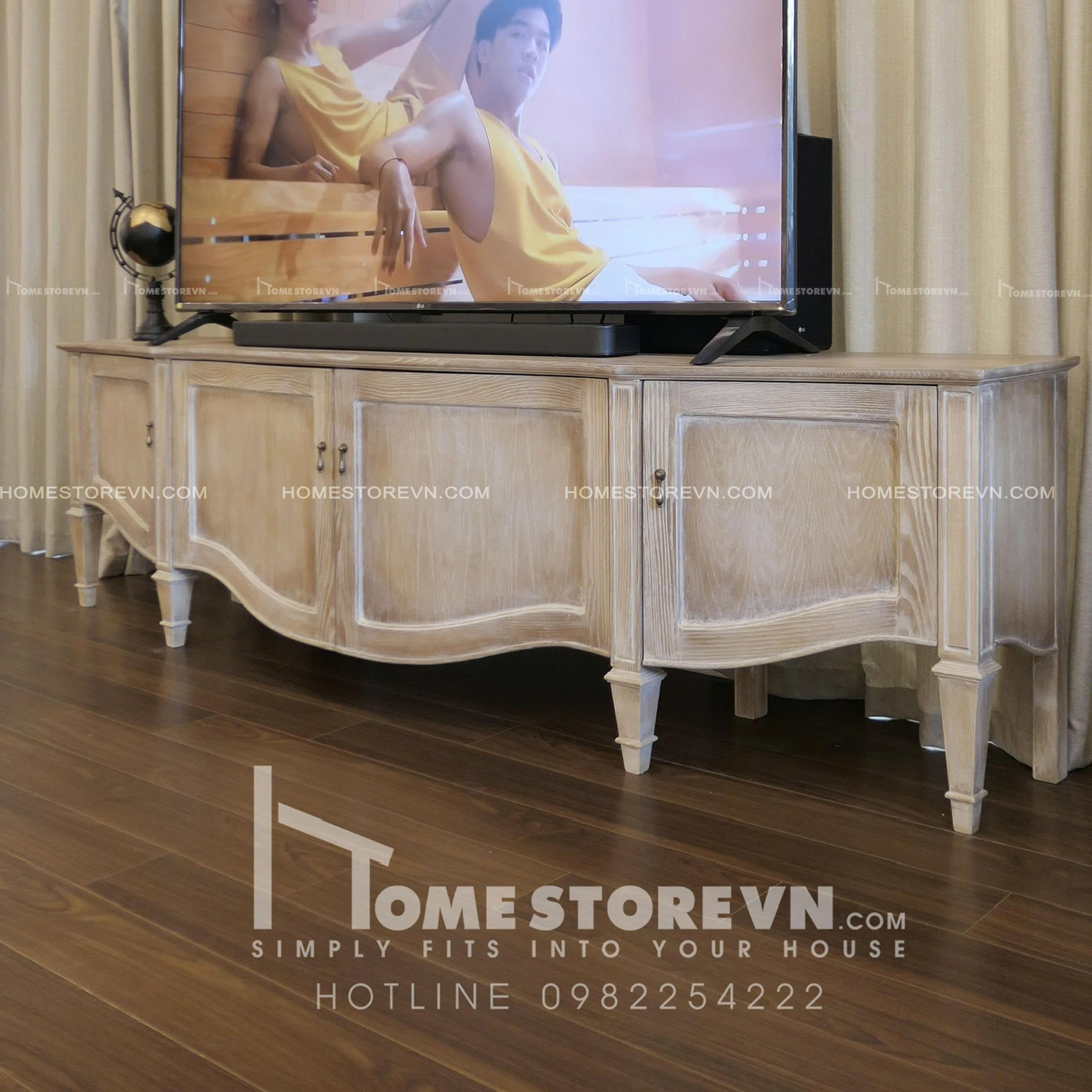 Kệ tivi nâu pháp cổ điển - 1m8 - KTV4