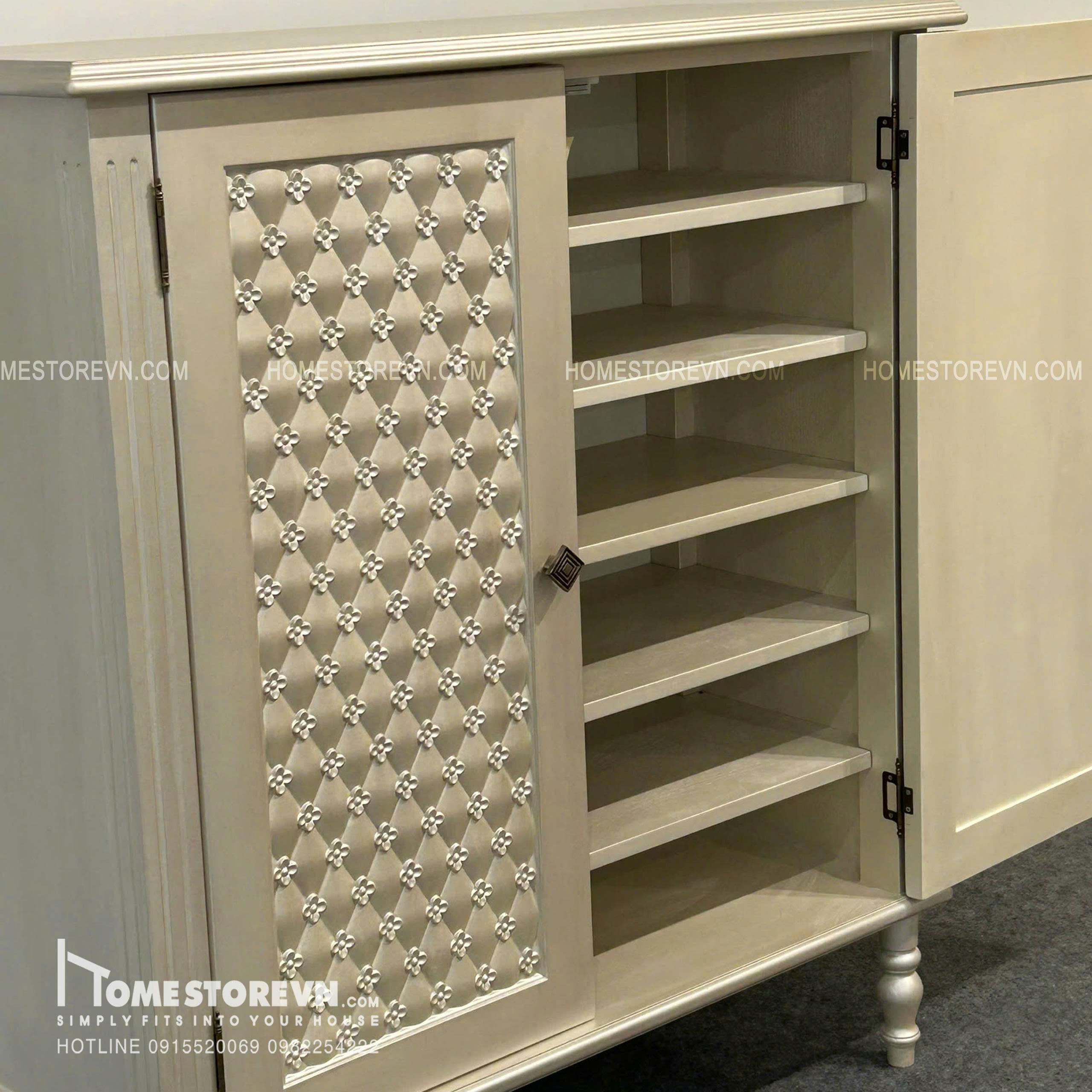 Tủ trang trí hoa mai - TTR10