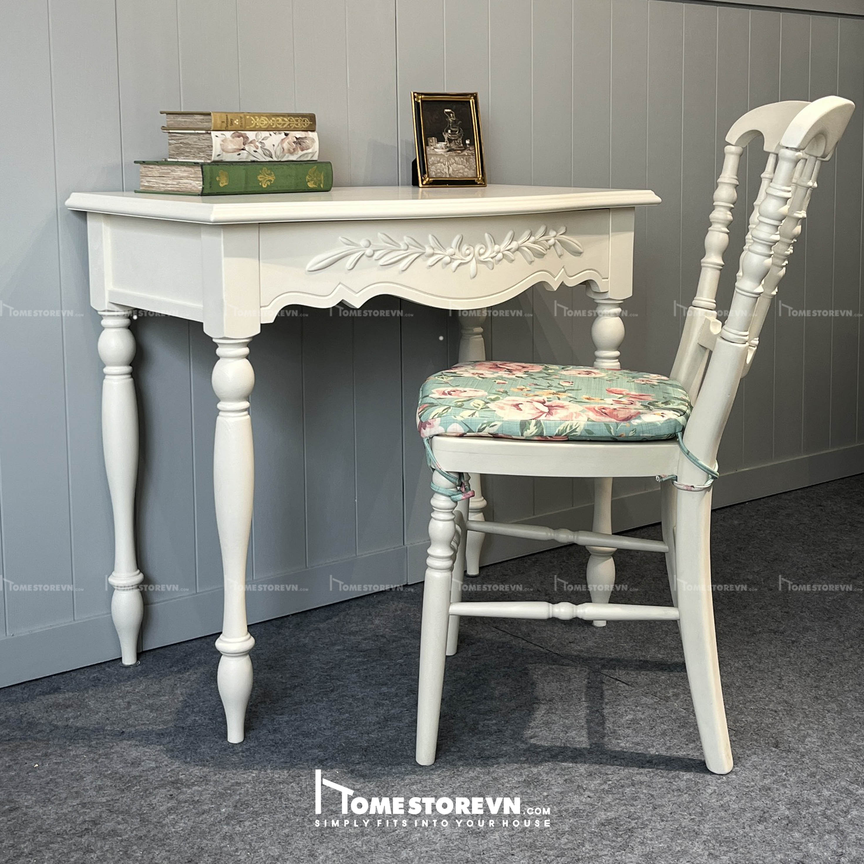 Bàn làm việc Vintage kem hoa nổi - BLV2KHN