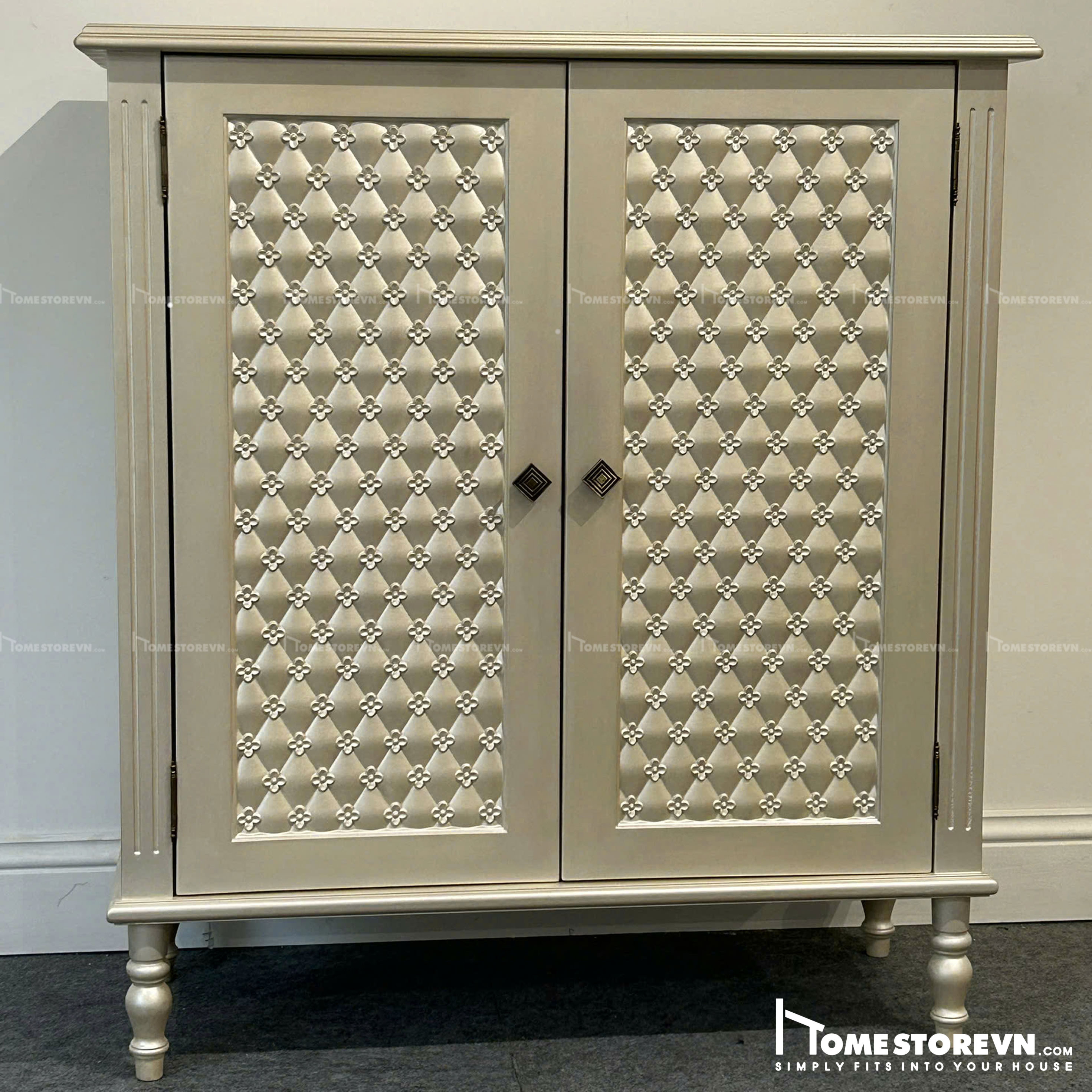 Tủ trang trí hoa mai - TTR10