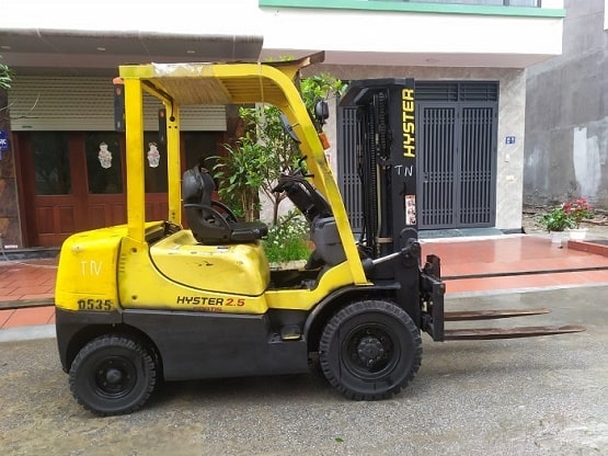 xe-nang-dau-cu-hyster