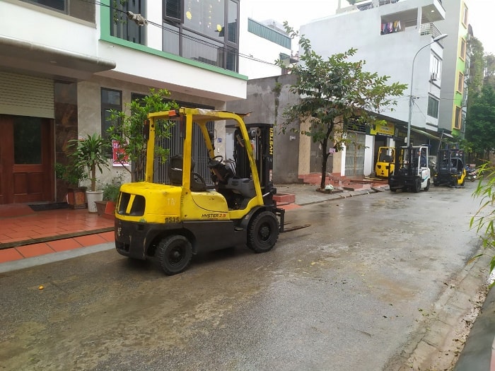 xe-nang-cu-hyster