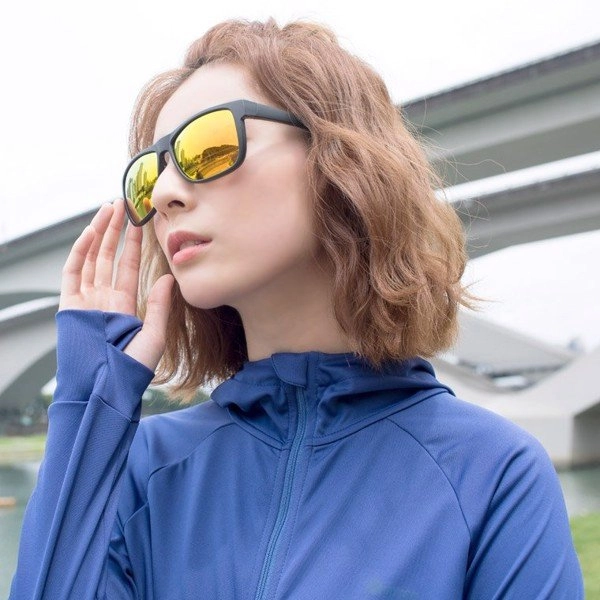 kính chống tia uv màu vàng