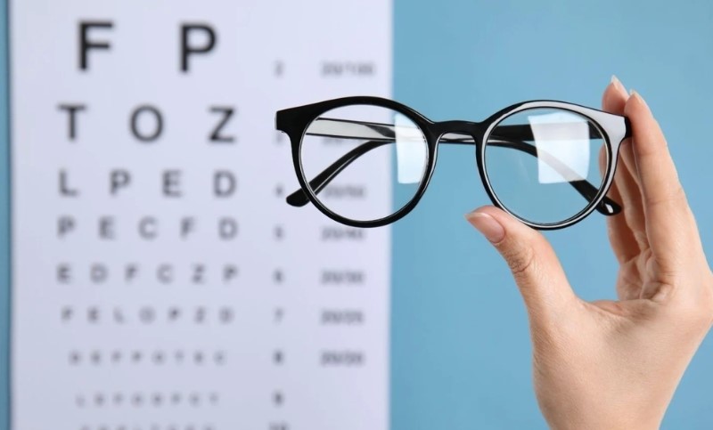 cách Đo Mắt Chính Xác Khi Làm Kính