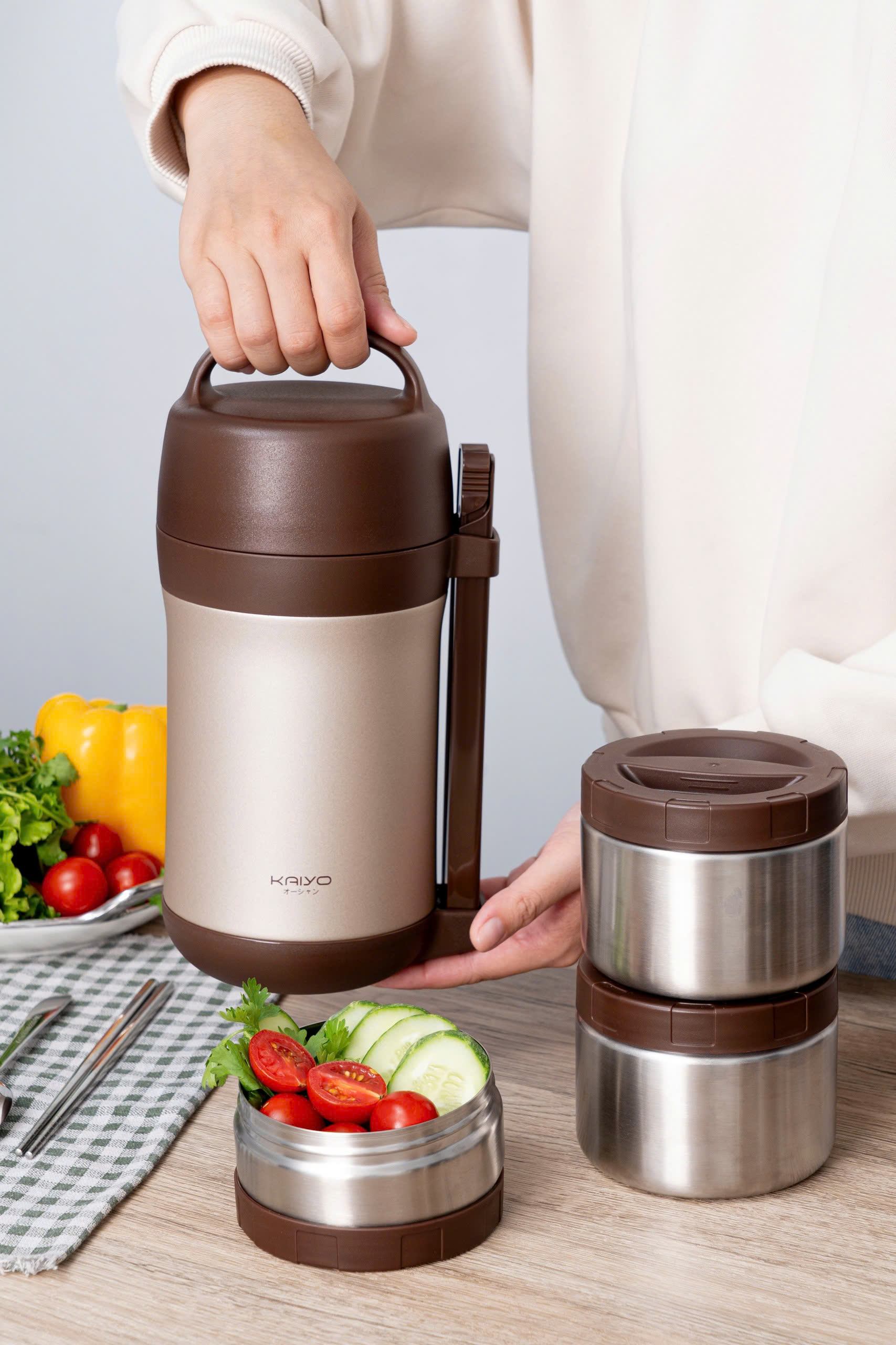 Bộ hộp cơm giữ nhiệt Kaiyo 1600ml