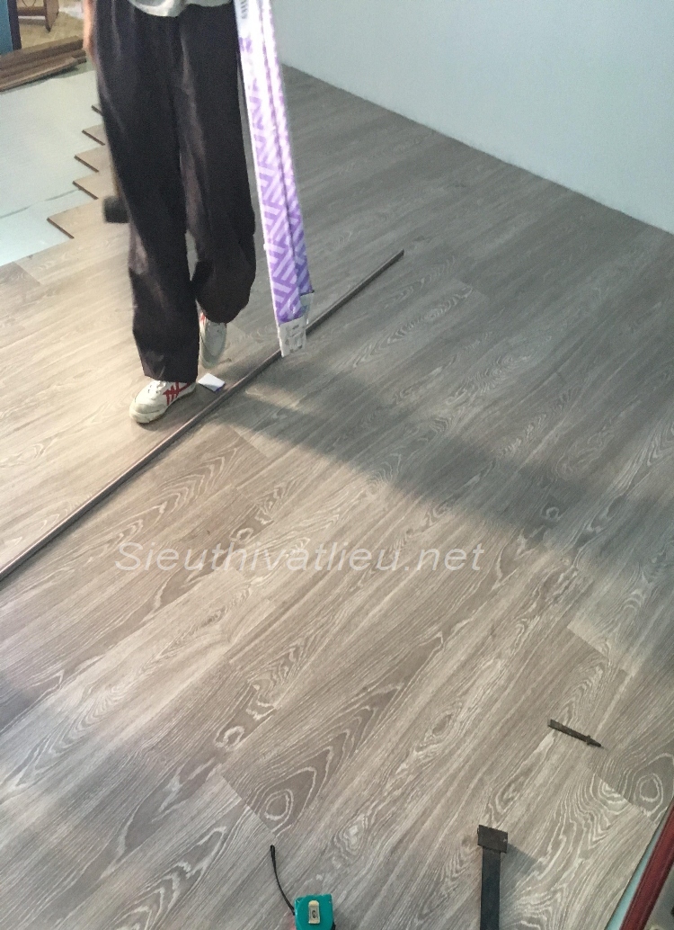 Sàn gỗ Malaysia Inovar IV320