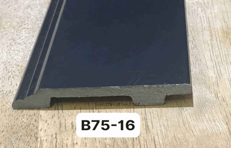 Len tường nhựa B75-16 màu đen trơn không vân