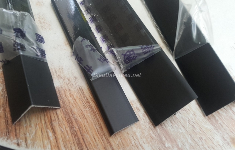 Ứng Dụng của Nẹp Nhôm Đen