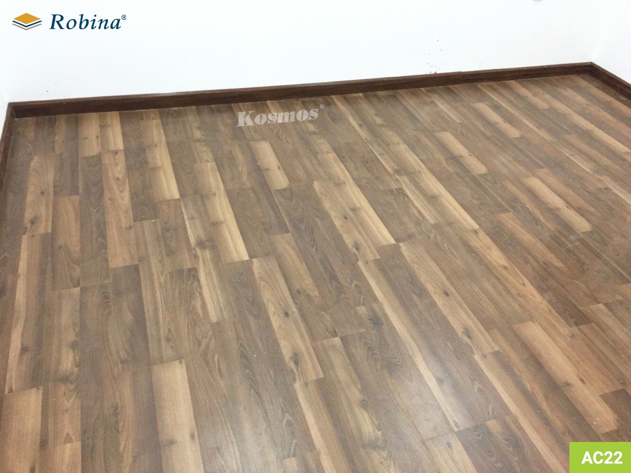 Sàn gỗ Malaysia Robina AC22 8mm bản lớn