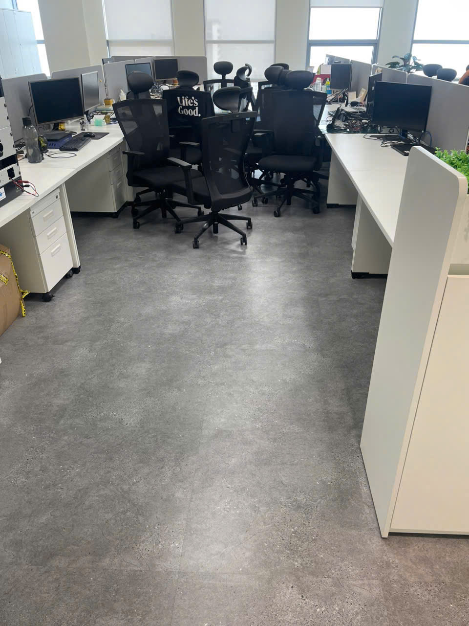 Sàn nhựa dán keo vân đá marble LT W319