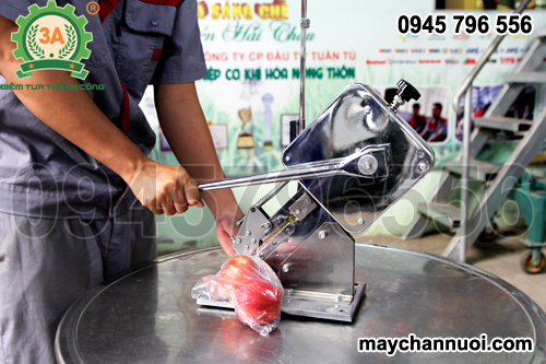 máy buộc chỉ xúc xích 3A