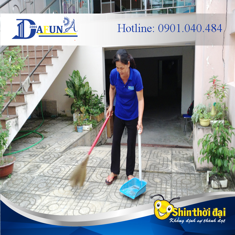 tạp vụ giúp việc