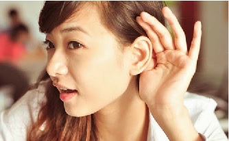 Lý do người Việt gặp khó khi nghe tiếng Anh
