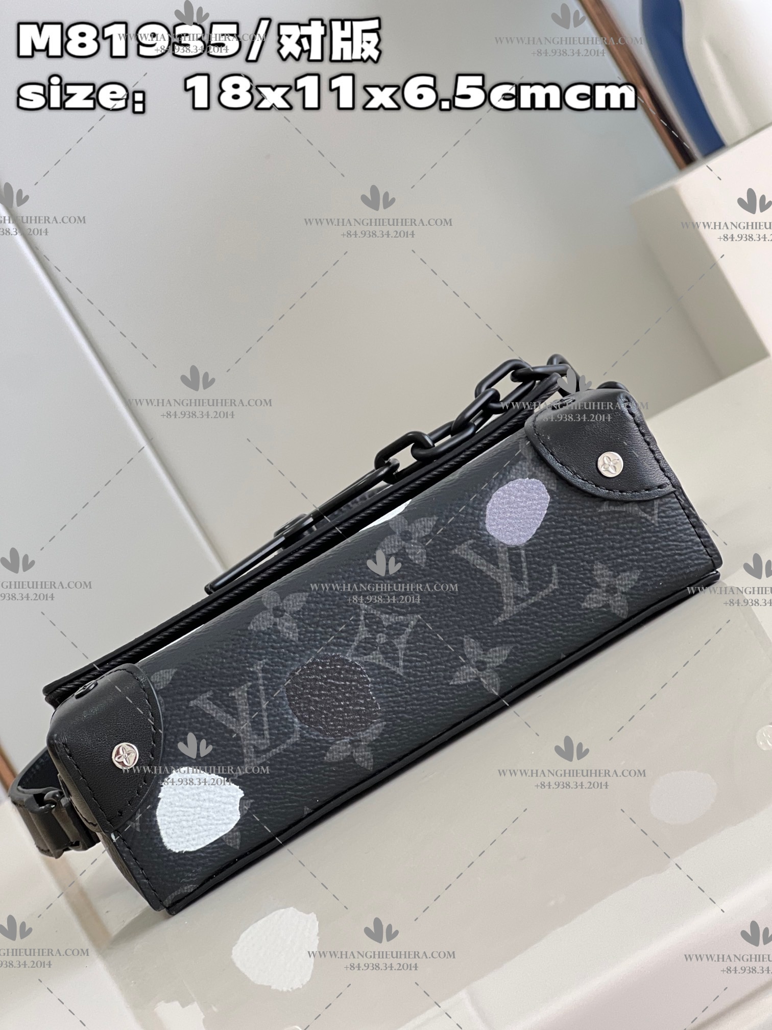 LV x YK Steamer Wearable Wallet Monogram Eclipse - Bags