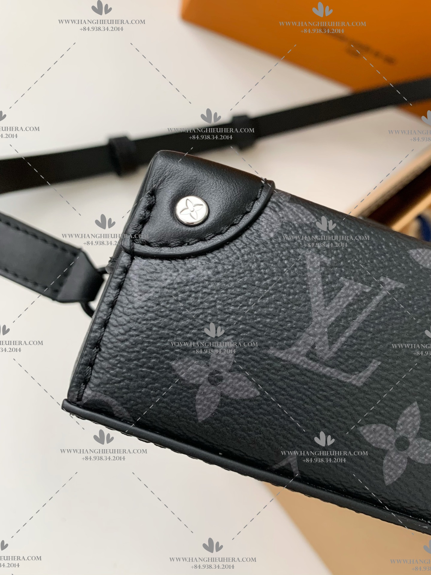 LV Steamer Wearable Wallet M81783 - LIKE AUTH 99%