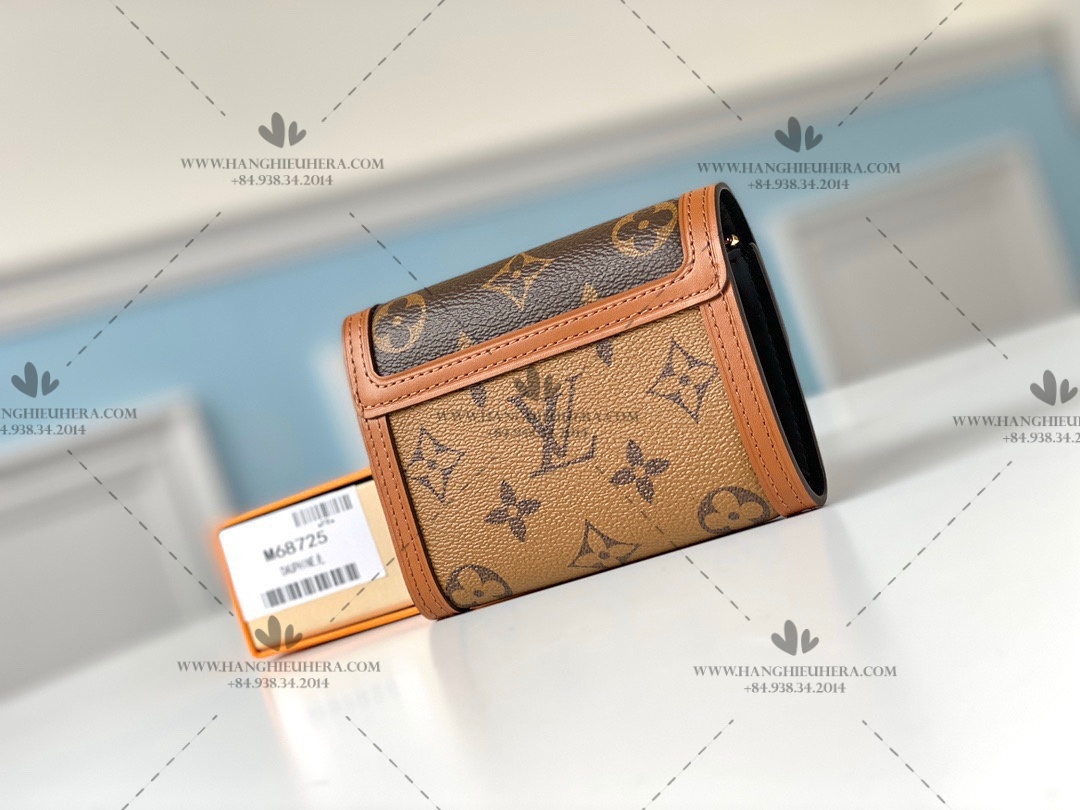 Shop Louis Vuitton MONOGRAM Dauphine Compact Wallet (M68725) by