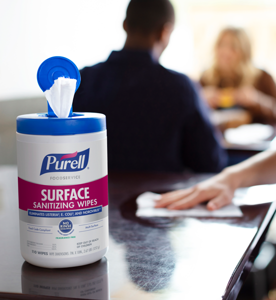 CHỈ CẦN 1 BƯỚC, KHĂN LAU BỀ MẶT DIỆT VI TRÙNG NHANH CHÓNG.