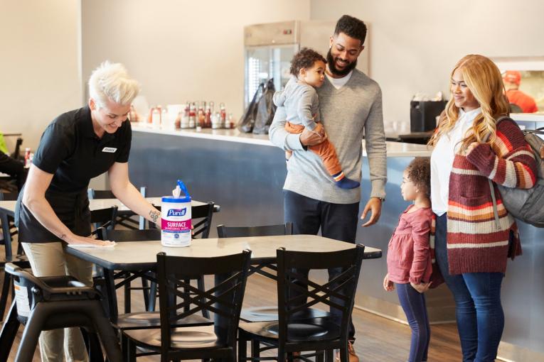 KHĂN LAU BỀ MẶT: VỆ SINH VÀ KHỬ TRÙNG HIỆU QUẢ HƠN