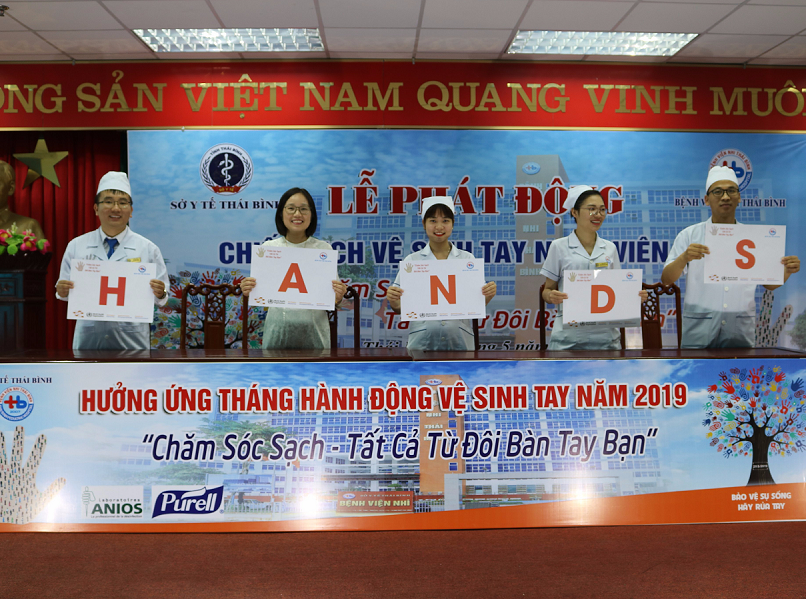 BỆNH VIỆN NHI THÁI BÌNH PHÁT ĐỘNG CHIẾN DỊCH VỆ SINH TAY