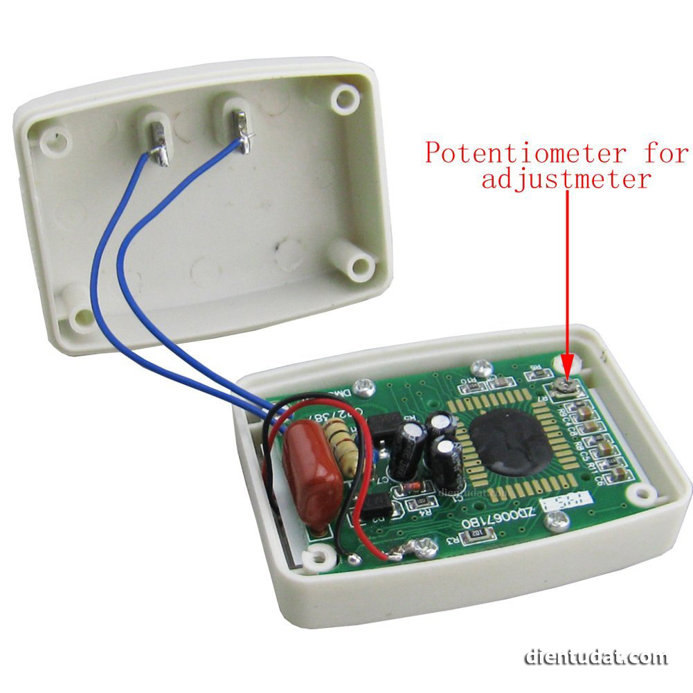 Đồng Hồ Đo AC 80 - 300V Phích Cắm DM55-1 - Chuôi Dẹp - Chuôi Tròn