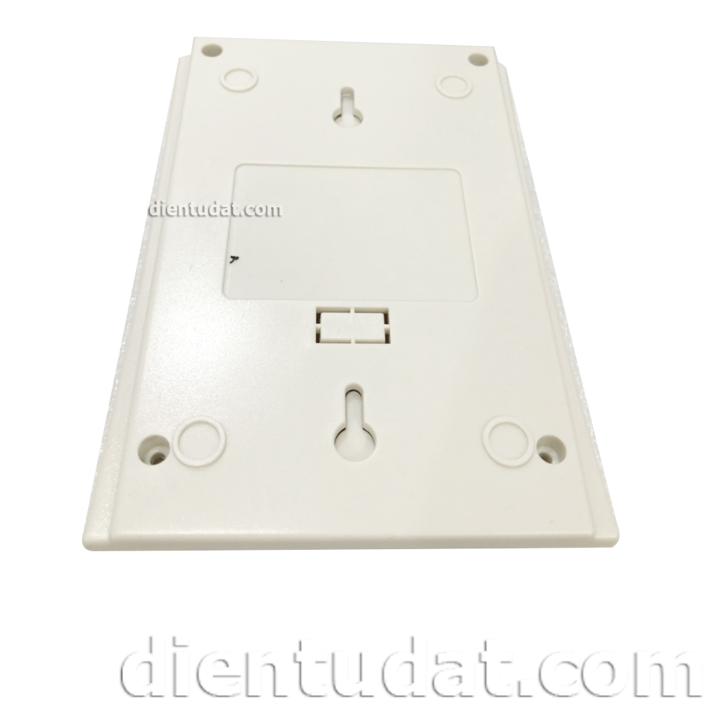 Hộp Nhựa 142*70*28mm XU-538