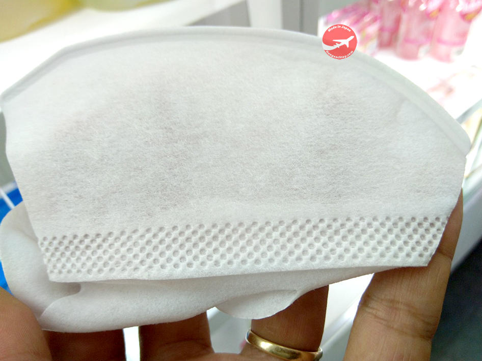 Khẩu trang Unicharm 3D hộp 1OO cái 