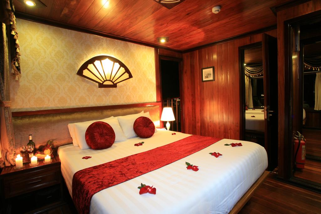 GALAXY PREMIUM CRUISE  HALONG 2 DAYS - 1 NIGHT