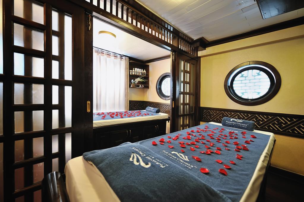 GRAYLINE CRUISE HALONG 3 DAYS - 2 NIGHTS