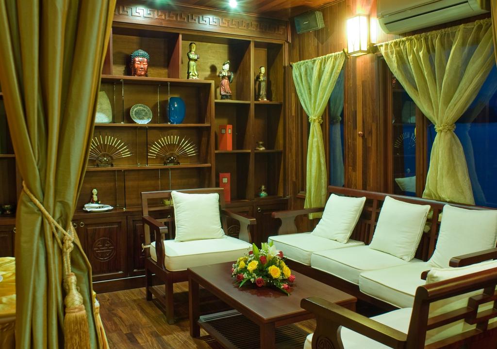 INDOCHINA SAILS HALONG 3 DAYS - 2 NIGHT