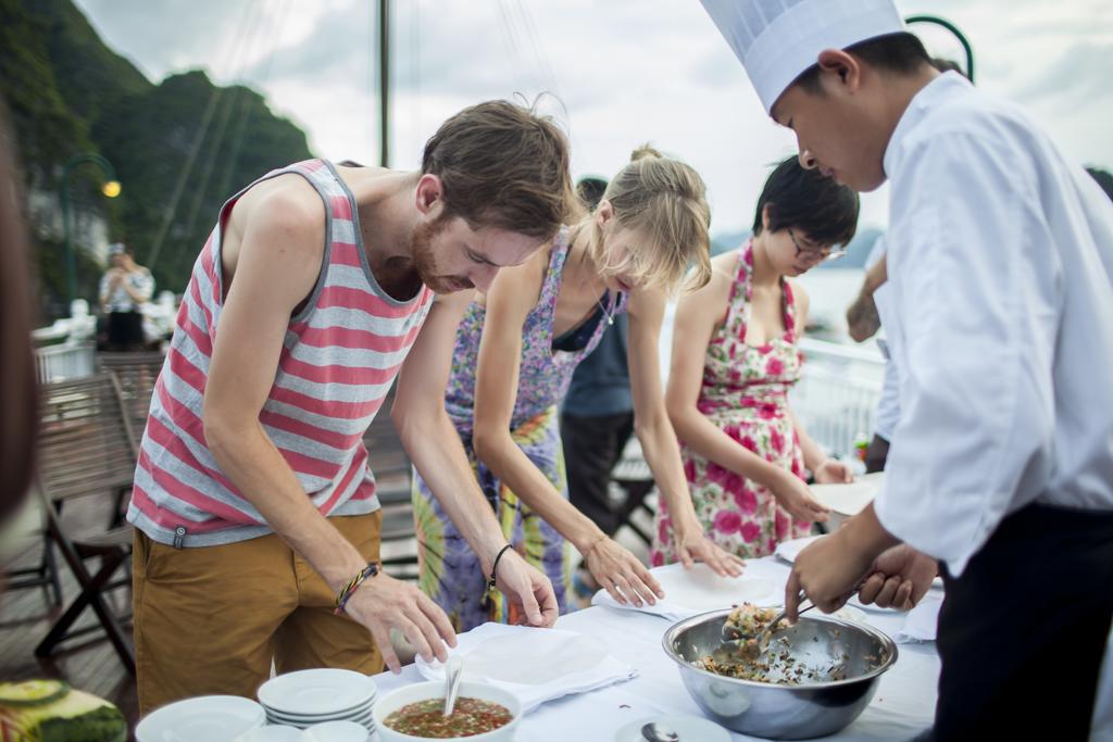 BHAYA CRUISES HALONG 2 DAYS 1 NIGHT