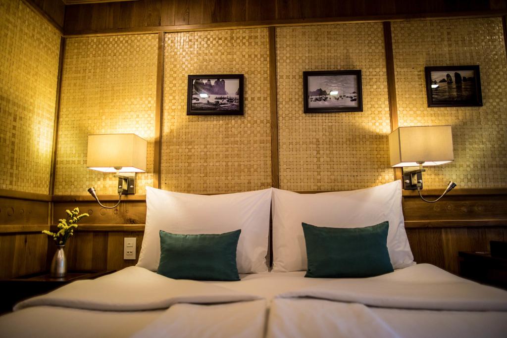 BHAYA CRUISES HALONG 2 DAYS 1 NIGHT