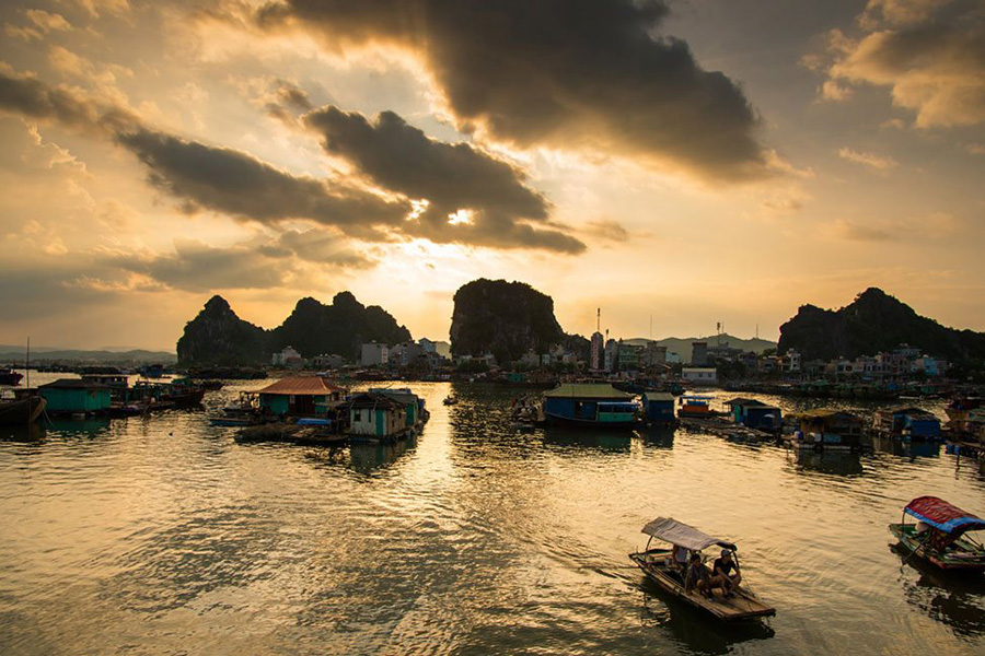 LA VELA CRUISE HALONG 3 DAYS 2 NIGHTS