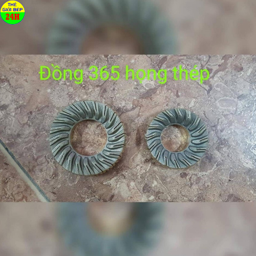 Đồng 365 họng thép