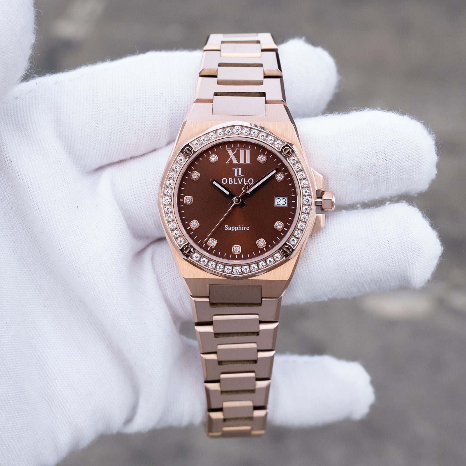 ĐỒNG HỒ CẶP ĐÔI OBLVLO AW-D-N SWISS QUARTZ MÀU NÂU ĐÍNH ĐÁ SANG TRỌNG