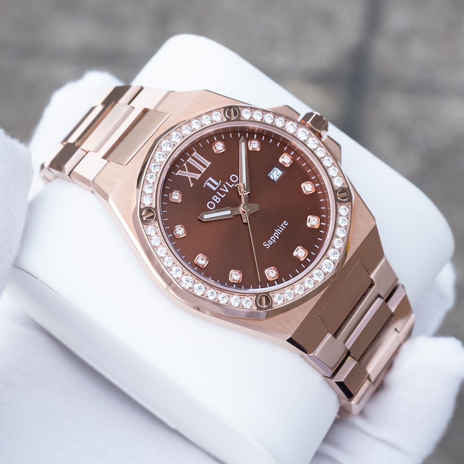ĐỒNG HỒ CẶP ĐÔI OBLVLO AW-D-N SWISS QUARTZ MÀU NÂU ĐÍNH ĐÁ SANG TRỌNG