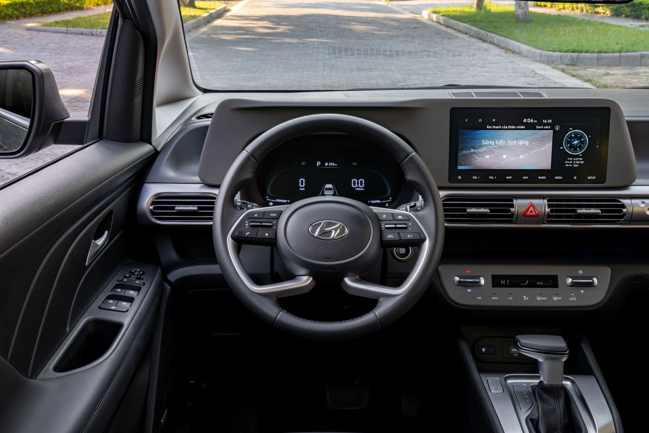 Vô lăng 4 chấu trên Hyundai Stargazer đặc biệt 2023