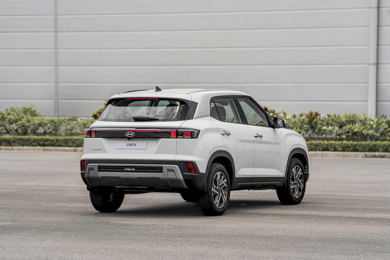 New creta 2025 màu trắng 