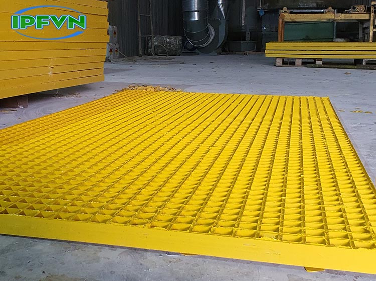 Tấm grating nhựa là gì? Chúng được sử dụng như thế nào?