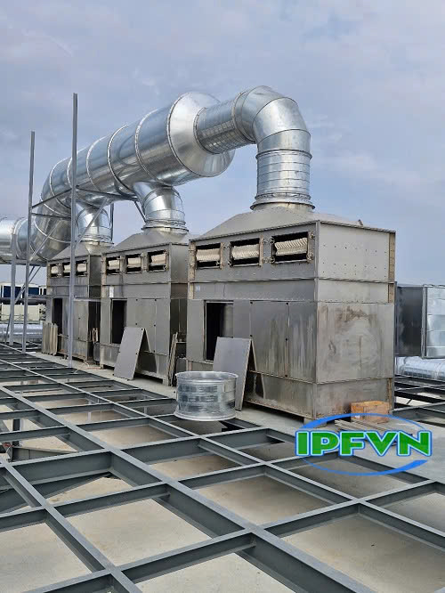 Tháp phun lốc xoáy xử lý khí nóng lò hơi hiệu quả