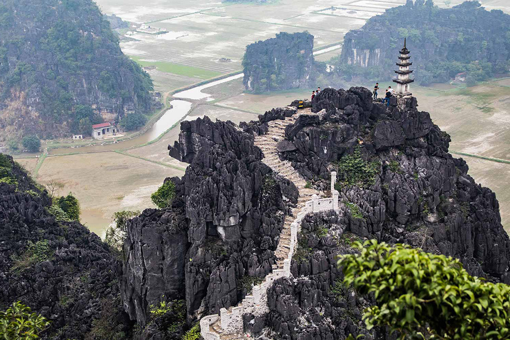 Hang Múa - du lịch ngao du thế giới