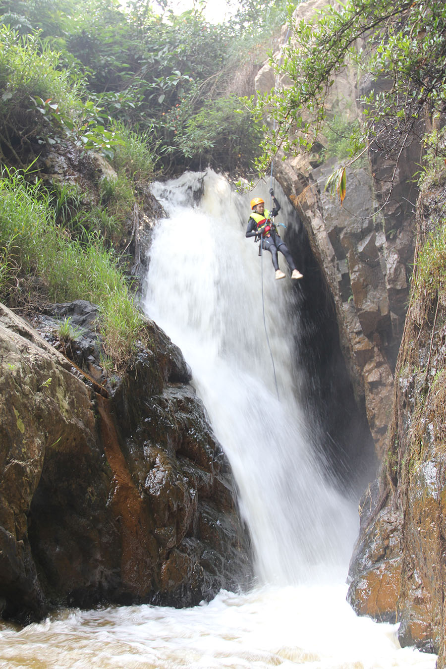 tour vượt thác Đà Lạt