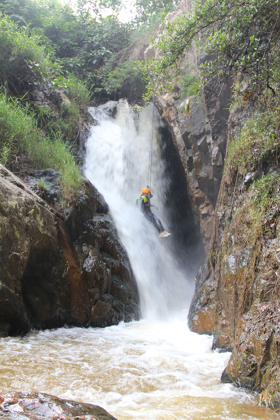 tour vượt thác Đà Lạt