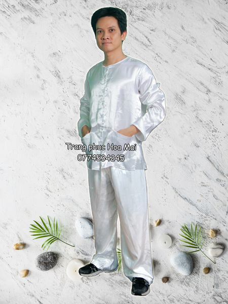 Trang phục bà ba nam - Trắng phi