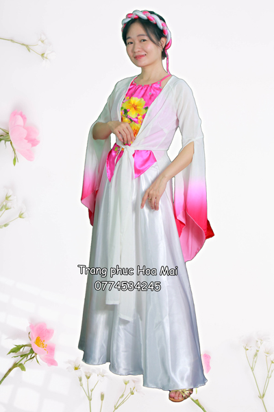 Tứ thân trắng hồng tay lỡ _ Yếm hồng