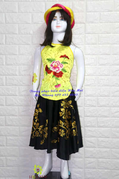 Set bộ nữ áo yếm họa tiết hoa kèm quần ngắn DCB14 (M)