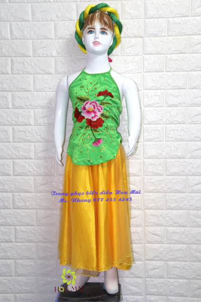 Với trang phục Hoa Mai, bạn sẽ khám phá vẻ đẹp rực rỡ của văn hóa Việt Nam. Trang phục này được thiết kế tinh tế và sắc nét, mang đến cho người mặc vẻ đẹp truyền thống và đẳng cấp. Cùng tìm hiểu thêm về trang phục Hoa Mai qua những hình ảnh đẹp trên internet.